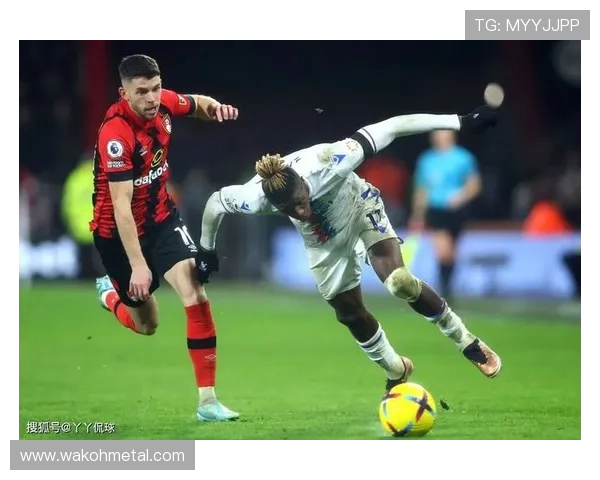 哈德斯菲与伯恩茅斯激战在即谁能在英冠赛场上笑到最后